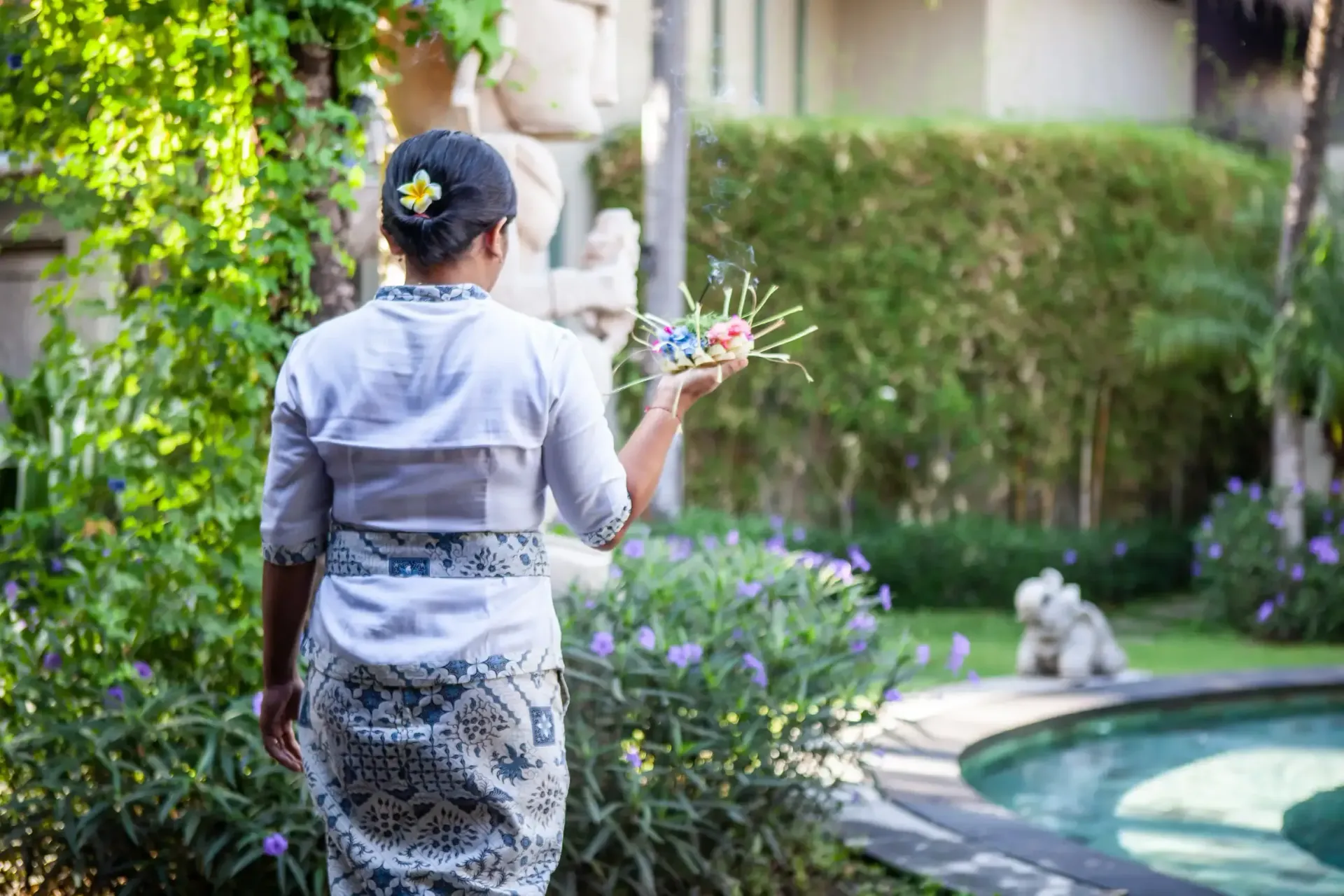 Balinese Offerings - Blue Karma Hotel Seminyak 07 (1).webp